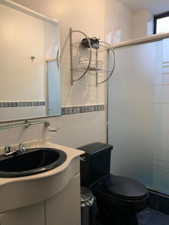Hospedaje en Quito Norte, Apartamento&Suite independientes Buitenkant foto