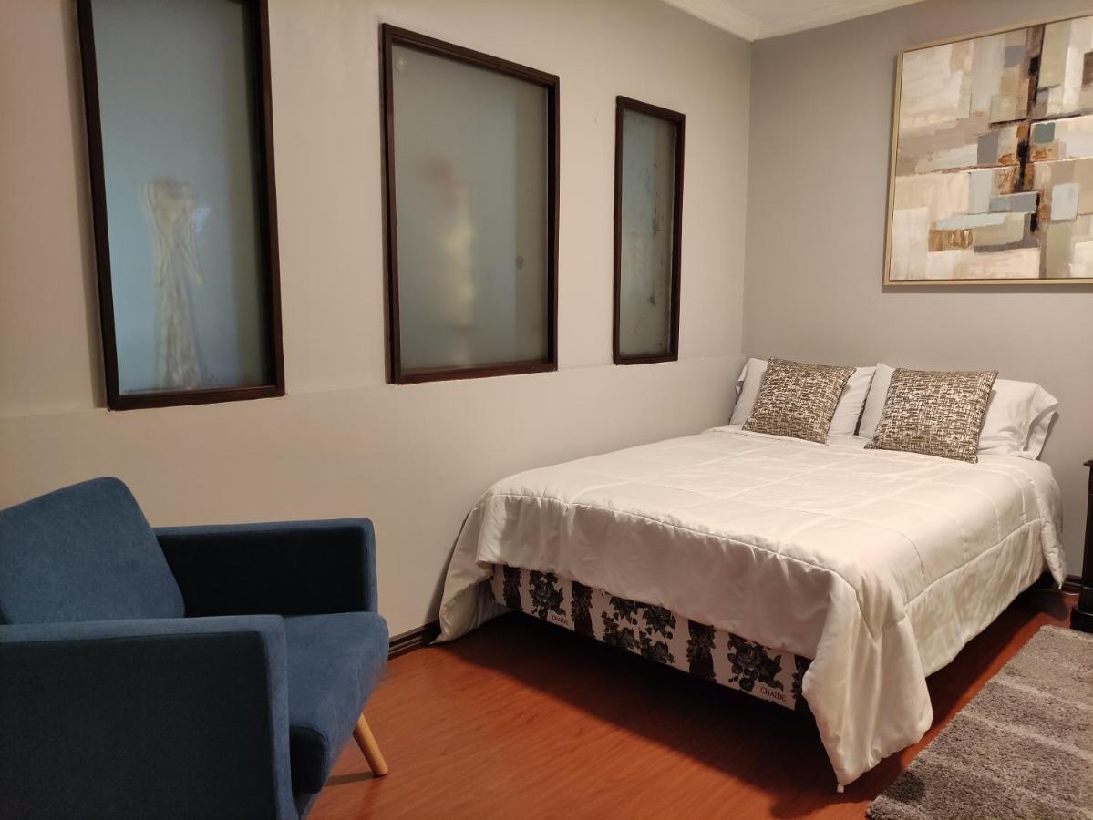 Hospedaje en Quito Norte, Apartamento&Suite independientes Buitenkant foto